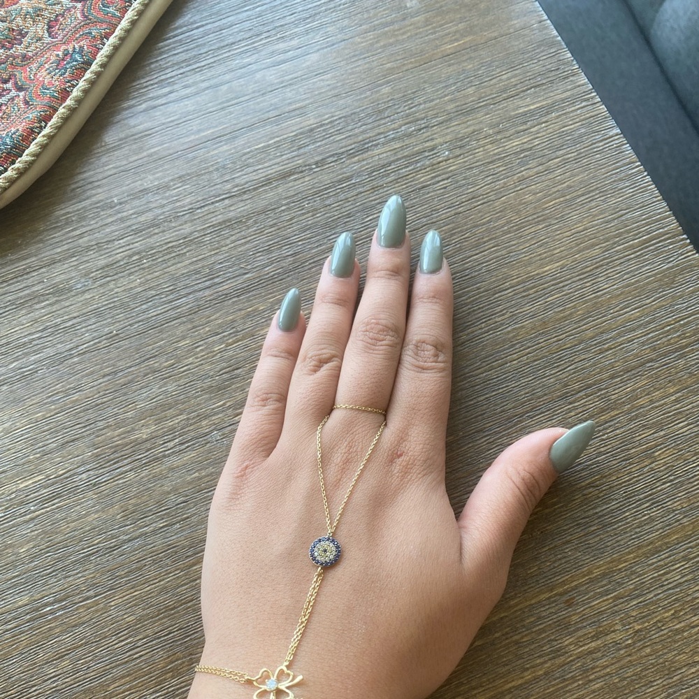 18 karat yellow gold bracelet